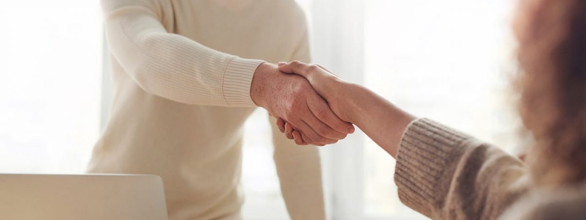 Cómo mantener y ampliar tu red de contactos y colaboradores